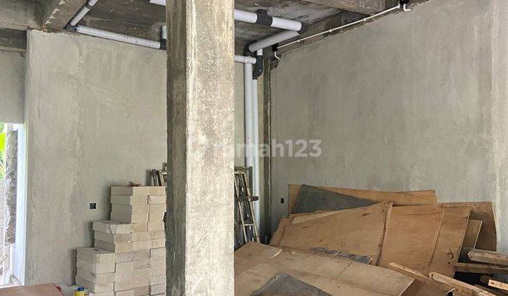 Dijual Rumah Semi Finishing Daerah Blumbungan 12