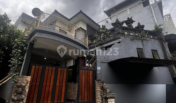 Sell Cheap Spacious 2-Story House on A. Yani