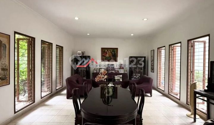 Ready-to-Occupy House at an Attractive Price Behind Citos, Strategic Location Near Toll Gate in Cilandak Area, South Jakarta