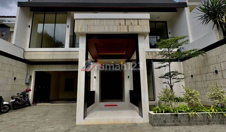 Rumah Dengan Desain Tropical Minimalis Di Kemang Jakarta Selatan 2