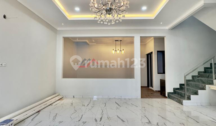 Rumah Baru Modern Minimalis Di Kebayoran Baru, Jakarta Selatan