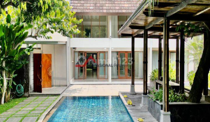 Rumah Tropical Minimalis Mewah Belakang Citos, Cilandak Jakarta Selatan 1