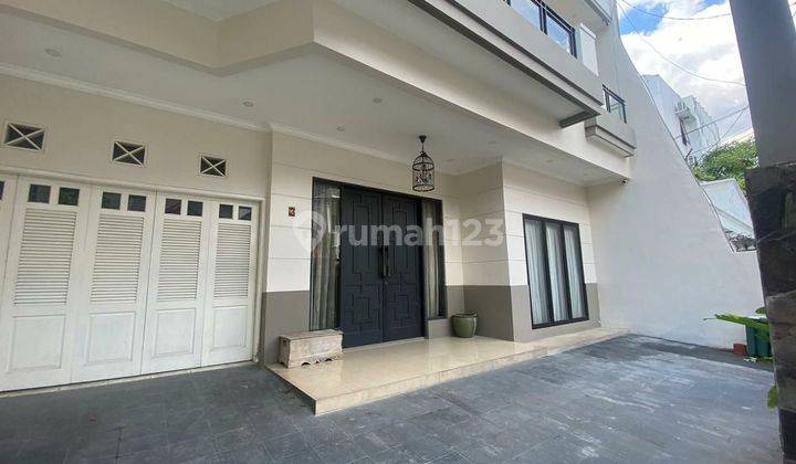 Rumah Mewah Full Furnished Area Senopati Di Kebayoran Baru Jakarta Selatan 2