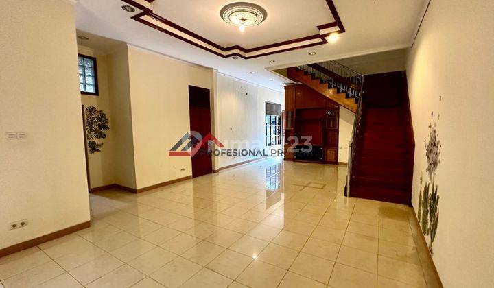 Rumah Siap Huni Dekat Pondok Indah Mall Jakarta Selatan 2