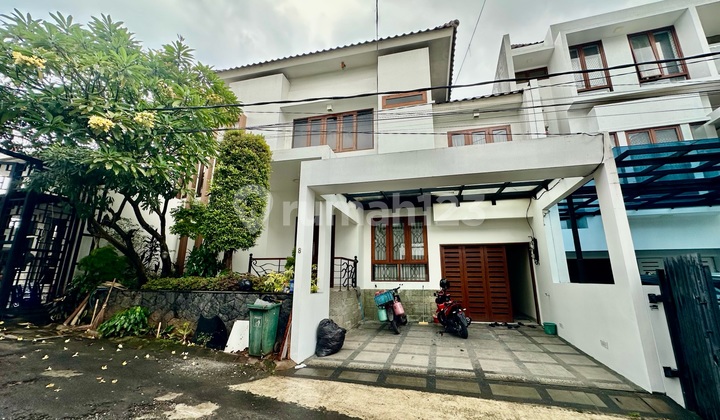 Rumah Dalam Komplek bisa untuk Kantor di Antasari Jakarta Selatan 2