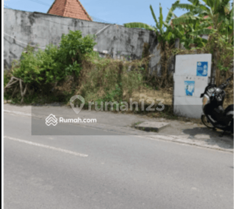 on Jln Utama Sri Kahyangan Berawa Tibu Beneng Canggu Kuta Utara Badung Bali, Badung 1