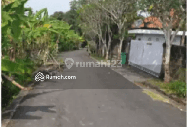 di Jl. Tumbak Bayuh 1 Mengwi Badung, Badung 2