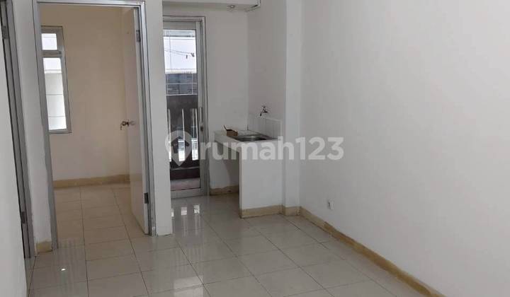 For Rent: GREEN BAY PLUIT APARTMENT 2BR UNFURNISHED NEAT