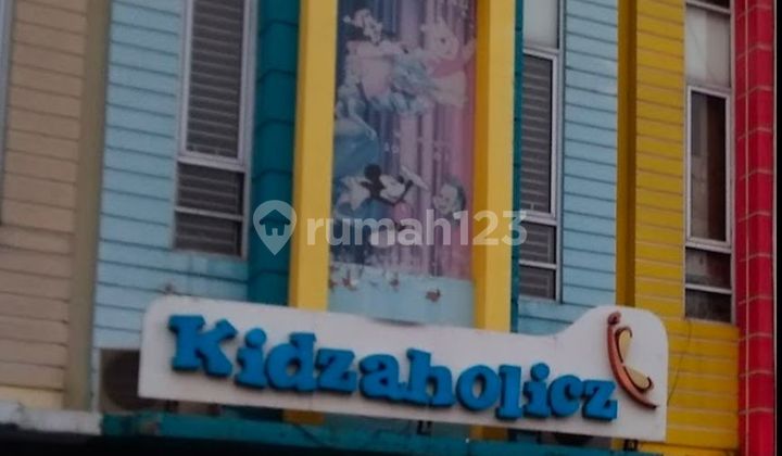 Ruko City Resort Full Renovasi 3 Lantai Siap Pakai