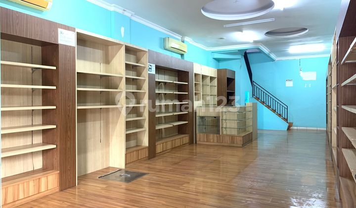 City Resort Ruko Fully Renovated 3 Floors Ready to Use 2