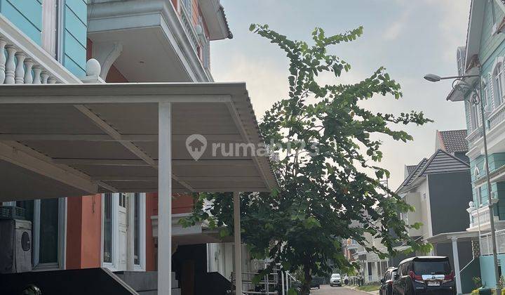 Rumah semi furnish design eropa, sangat dekat dengan area kuliner dan bisnis  2