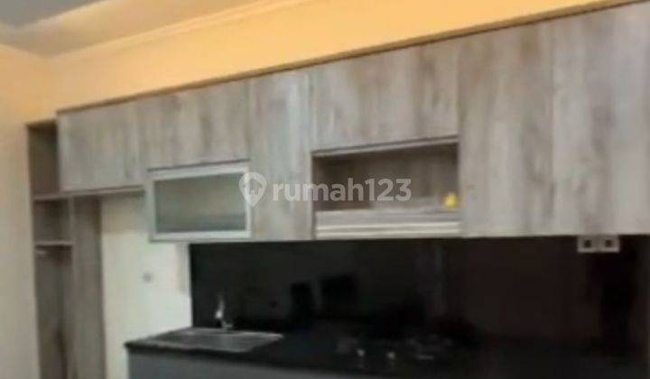 Dijual Rumah Di Menaggio-gading Serpong Il Lago Lt: 102(6*17m)lb: -+150 Full Bangunan -semi Furnished-hadap Timur Laut  2