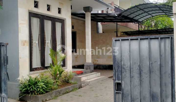 Termurah untuk tanah 2 are, rumah sudah direnovasi dan berada di lokasi aman dan pusat kota 1