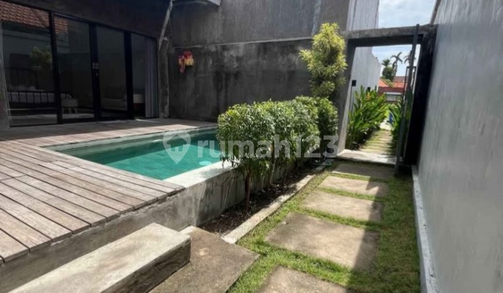 Villa Rent In Sanur With Pool And Garden 2 Bedrooms