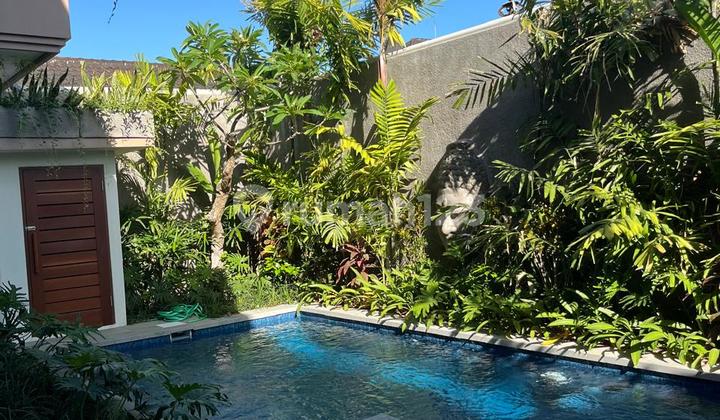 Sanur Bypass Barat Area 150 m² Luas Tanah Bangunan 140 m² Furnish Lengkap Sanur Bypass Barat Area 150 m² Luas Tanah Bangunan 140 m² Furnish Lengkap