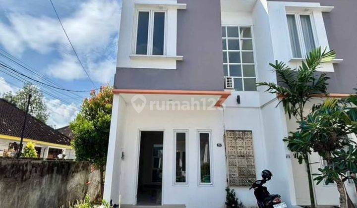 Rumah 2 lantai sangat bagus dekat plaza dan mushola Renon 1