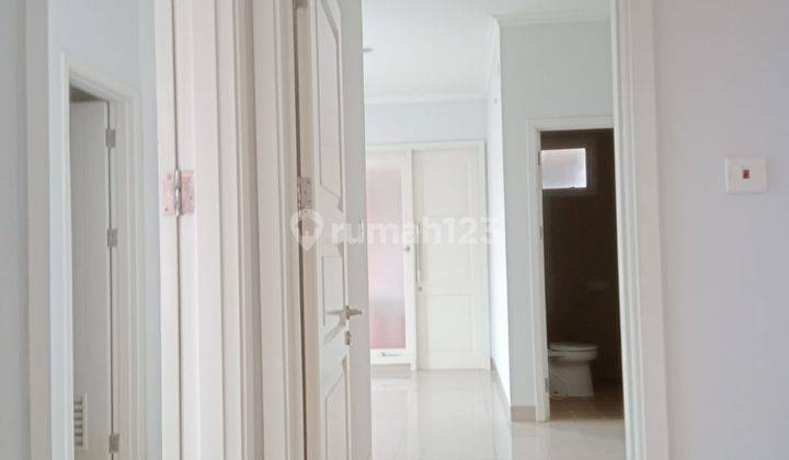 Rumah di Disewakan minimal 2 thn rumah Omaha village gading serpong 3 Lantai SHM Bagus  5