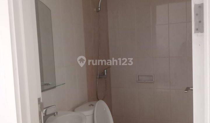 Rumah di Disewakan minimal 2 thn rumah Omaha village gading serpong 3 Lantai SHM Bagus  11