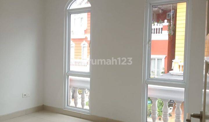 Rumah di Rumah Omaha village gading serpong dekat mall summarecon 3 Lantai disewakan siap huni 5