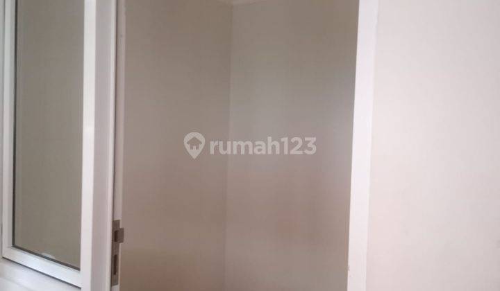 Rumah di Rumah Omaha village gading serpong dekat mall summarecon 3 Lantai disewakan siap huni 7