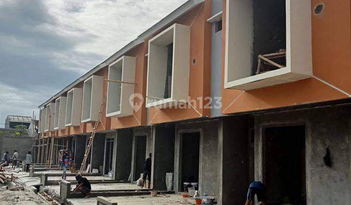 Di jual Rumah Murah Dua lantai Se Bekasi Di dekat Harapan Indah 2