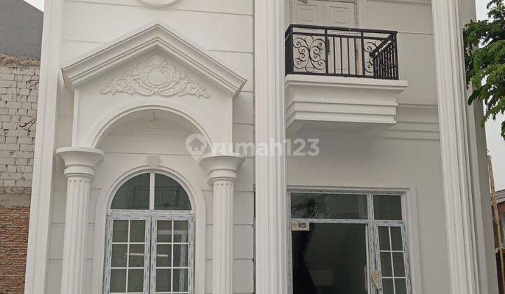 Di Jual Rumah Classic 2 Lantai di Ciracas Jakarta Timur  1