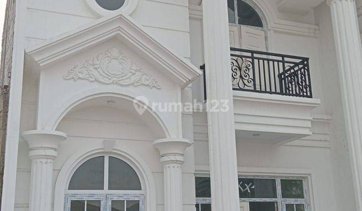 Di Jual Rumah Classic 2 Lantai di Ciracas Jakarta Timur  2