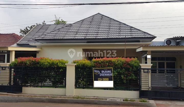 Hunian Oke Palm Hills Estate Furnished Strategis 1