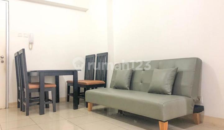 Disewakan Tahunan Apartemen Greenbay Pluit 3Br Semi Furnish (Bay View F) Lantai Rendah View Pool