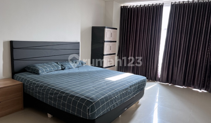 Disewakan 6 Bulanan / Tahunan Kondominium Greenbay Pluit Semi Penthouse 2Br + 1 Full Furnish (Sea View J) Lantai Tinggi View Laut 2