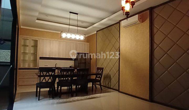 Disewakan Rumah di Kebayoran Symphoni Bintaro 1