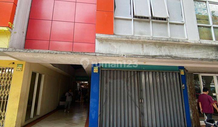 Ruko Siap Pakai Di Ruko Pasar Modern Bintaro Jaya Sektor 9.