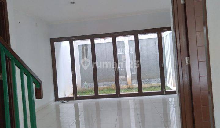 Dijual Rumah di Discovery Fiore Bintaro 2