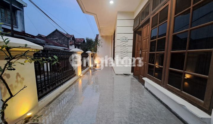 RUMAH 2 LANTAI MEWAH SIAP HUNI GOMBEL PERMAI NGESREP SEMARANG DEKAT SEKOLAH BINA BANGSA 2