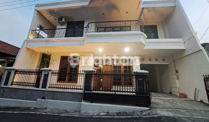 RUMAH 2 LANTAI MEWAH SIAP HUNI GOMBEL PERMAI NGESREP SEMARANG DEKAT SEKOLAH BINA BANGSA 1