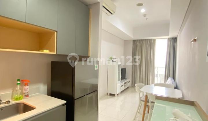 disewakan 2 bedroom full furnish taman anggrek residence 2