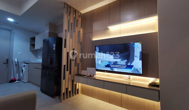 Disewakan 2 Bedroom Full Furnish Interior Menara Jakarta 2