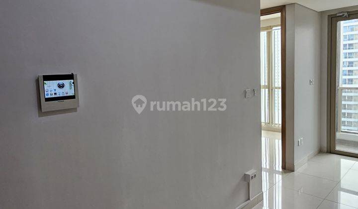 disewakan 2 bedroom semi furnish taman anggrek residence 2
