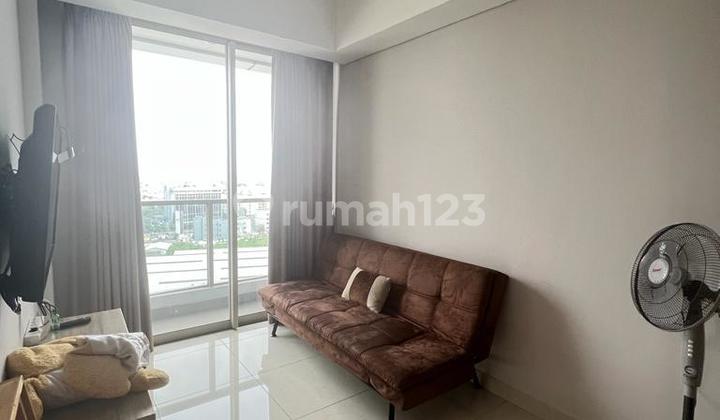 disewakan 3 bedroom furnish taman anggrek residence