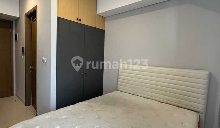 Disewakan Studio Furnish Taman Anggrek Residence