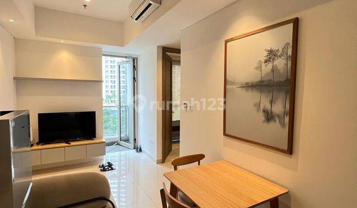 disewakan 2 bedroom furnish taman anggrek residence 1
