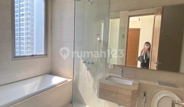 disewakan 3+1 bedroom semi furnish taman anggrek residence 2