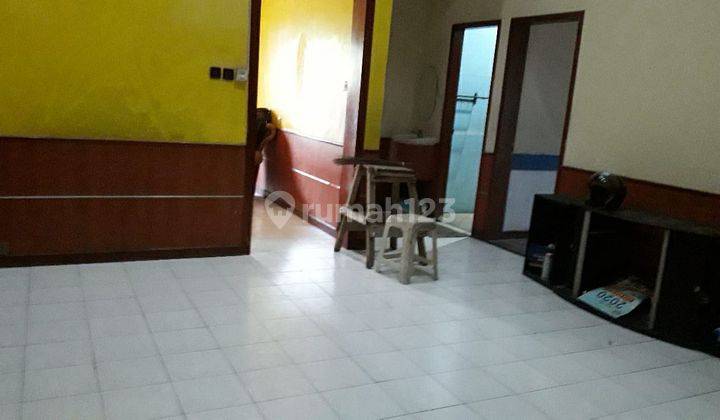 Rumah Sangat Cocok Untuk Gudang, Harga Dibawah Pasar, Bisa Untuk Parkir Banyak Mobil di Taman Kopo Indah 3