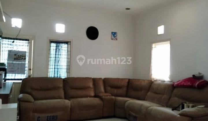 Rumah 2 Lantai Dalam Komplek Aman Nyaman di Permata Kopo 2