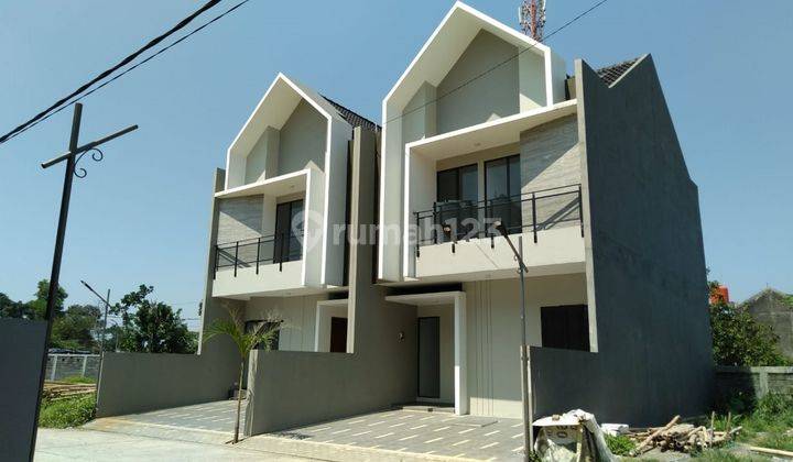 Rumah Indent Ada Taman Cantik di Batununggal Abadi Ada 5 Unit 1