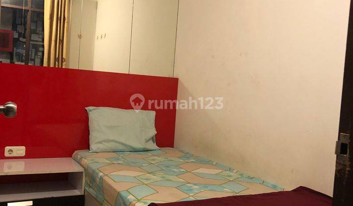 Apartemen Bagus, Terawat, Full Furnished di The Edge 2