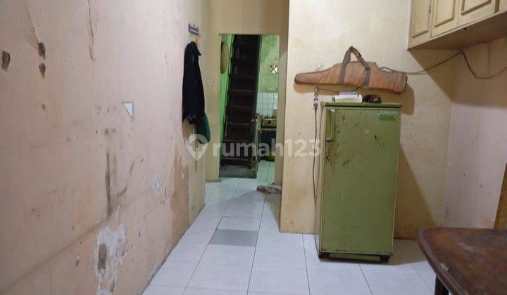 Rumah Aman Akses Jalan Muat 2 Mobil di Nata Endah 2