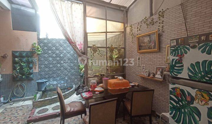 Rumah 2 Lantai Furnished Cluster di Jatibening 8