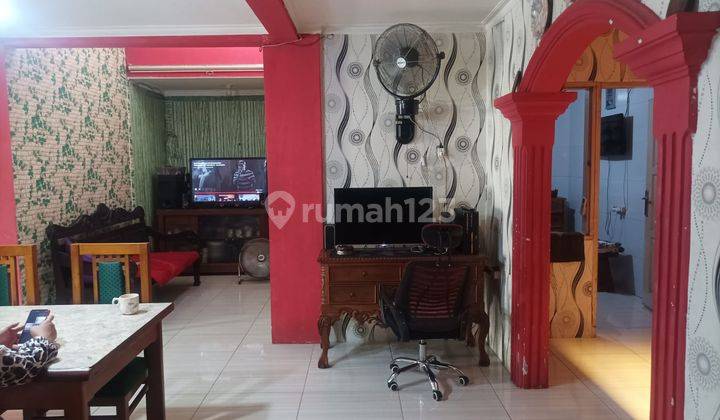 Rumah 2 Lantai Bagus Unfurnished SHM Taman Cikunir Indah 30