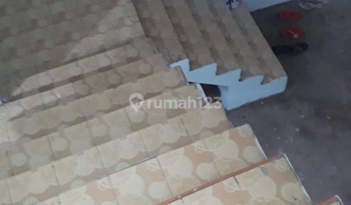 Rumah 2,5 Lantai Siap Huni  4